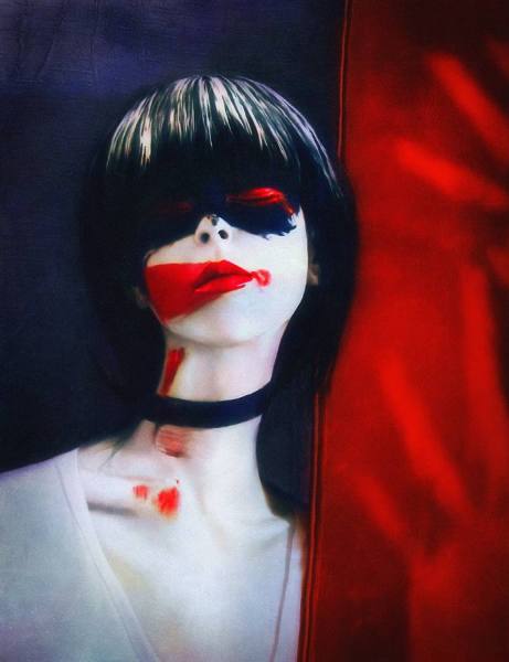 Photograph Ekaterina Zagustina Rape Me on One Eyeland